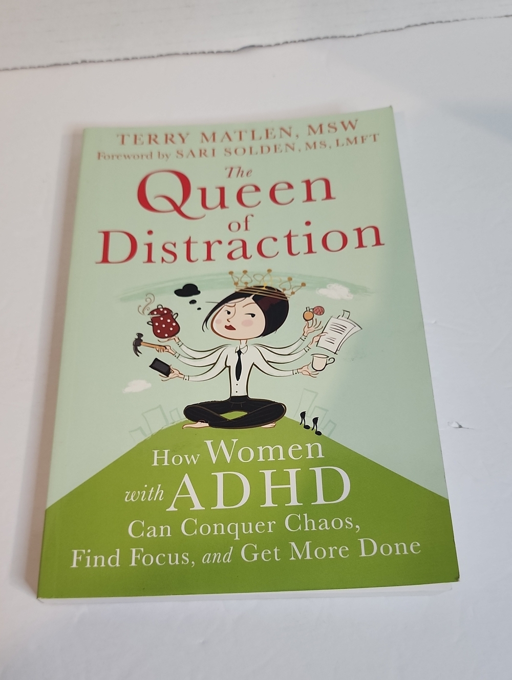 Queen Of Distraction ADHD Book For Women NWT